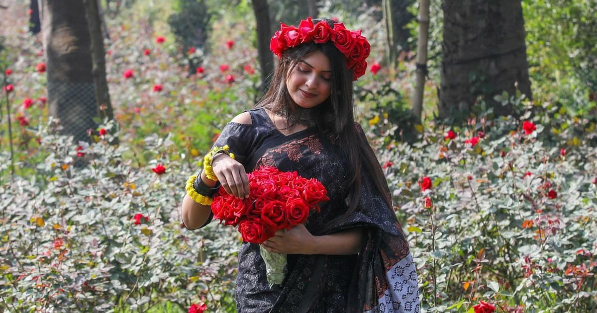 গোলাপ গ্রাম (Rose Village)